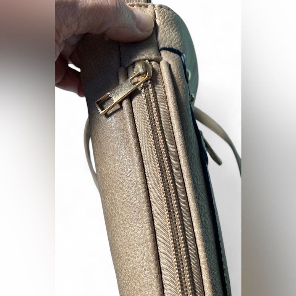 IV London Tan Expandable Crossbody Bag - Picture 7 of 7